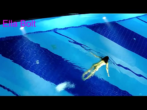 ❤️ Não consigo parar de observar, jovem loira apanhada nadando nua na piscina do resort ELLA BOLT ❤️ Porno vk em pt-br.xxxdl.ru ❌❤